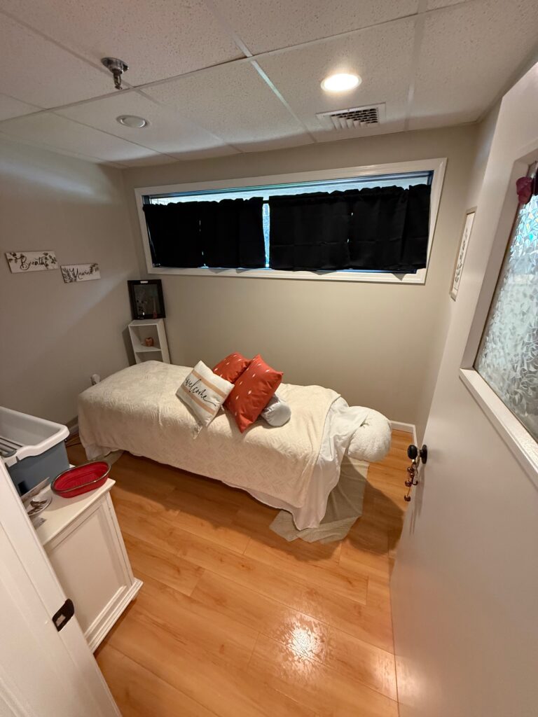 Karen Pobo and Her Family Cleaning Service offers services of Residential Cleaning, House Cleaning, Deep Cleaning, Window Cleaning in Smoke Rise, NJ, Wayne, NJ, Franklin Lakes, NJ, Kinnelon, NJ, Green Pond, NJ, Pompton Lakes, NJ, Pompton Plains, NJ, Butler, NJ, Wanaque, NJ, Ringwood, NJ - Residential Cleaning image12 1